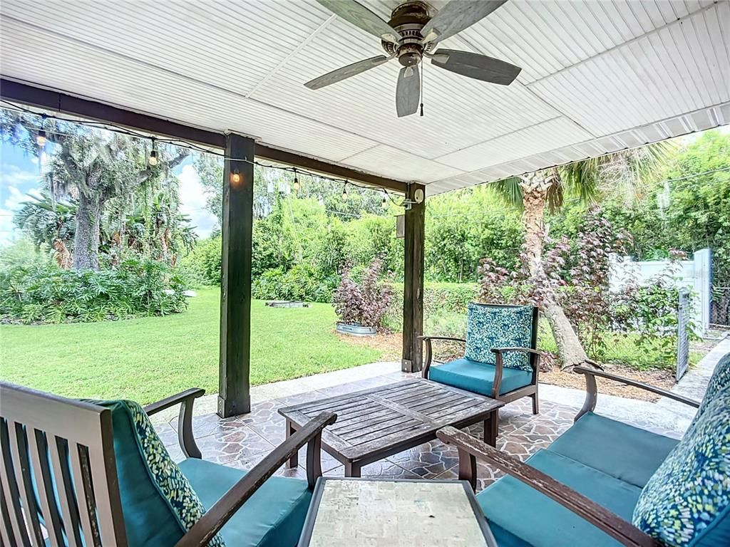 Backyard, Exterior