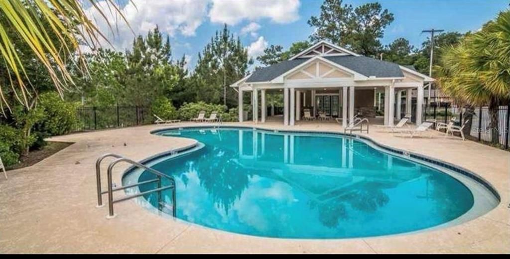 Exterior, Pool