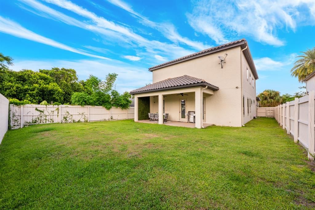 Backyard, Exterior