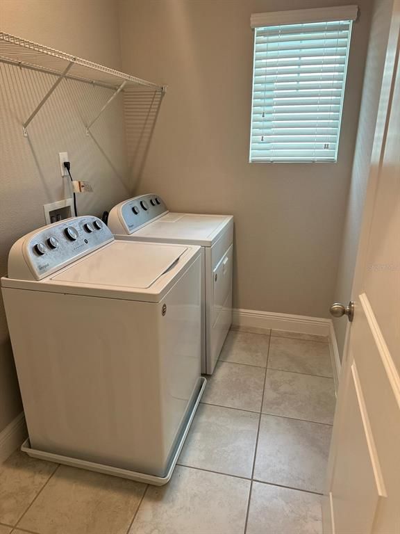 Interior, Washer