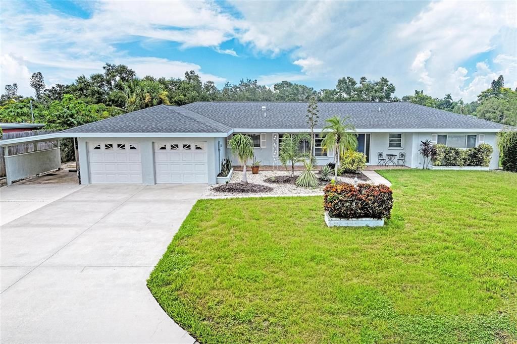 Attached, Backyard, Exterior, Facade, Ranch