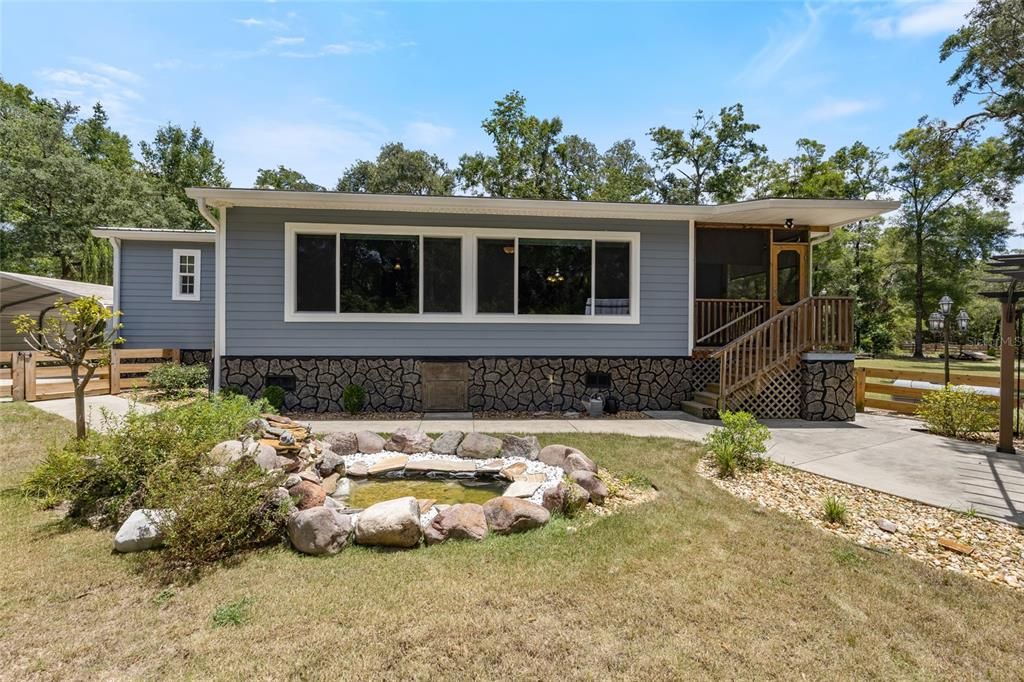 Backyard, Exterior