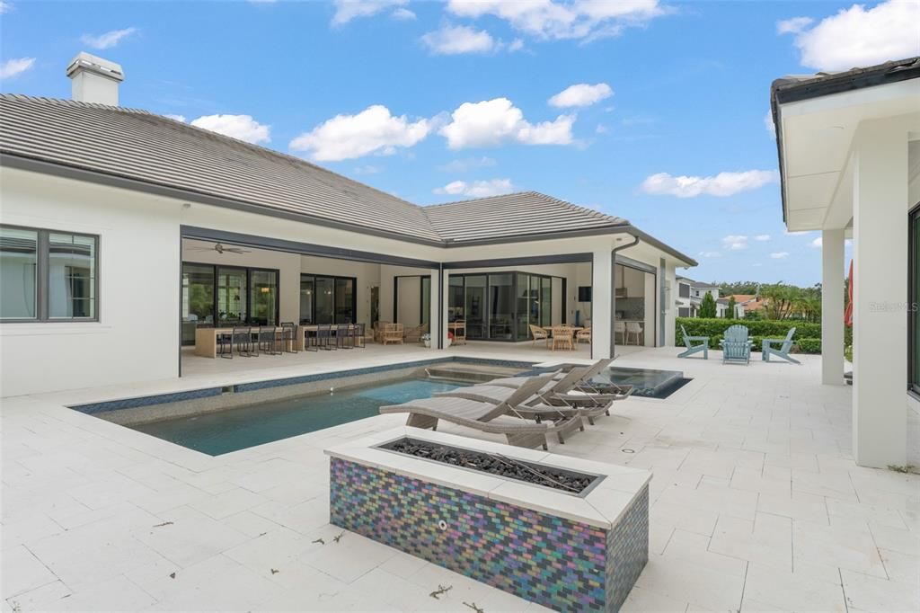 Exterior, Pool