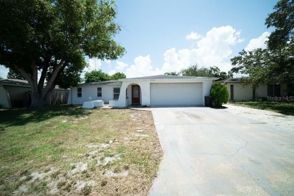 Attached, Backyard, Exterior, Facade, Ranch