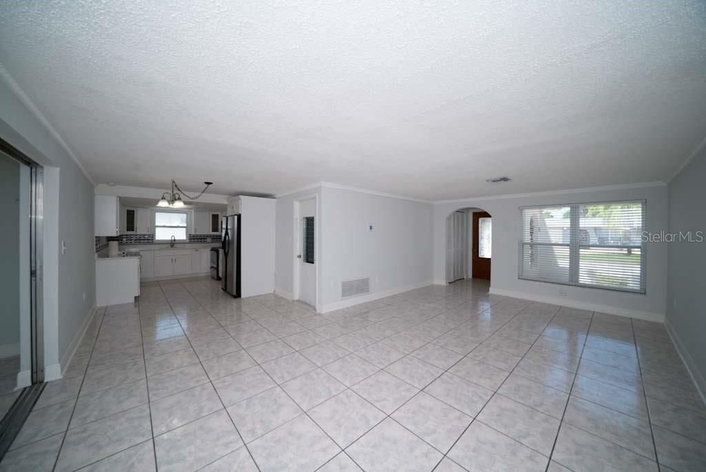 Empty room, Interior, Kitchen, Pendant Lights