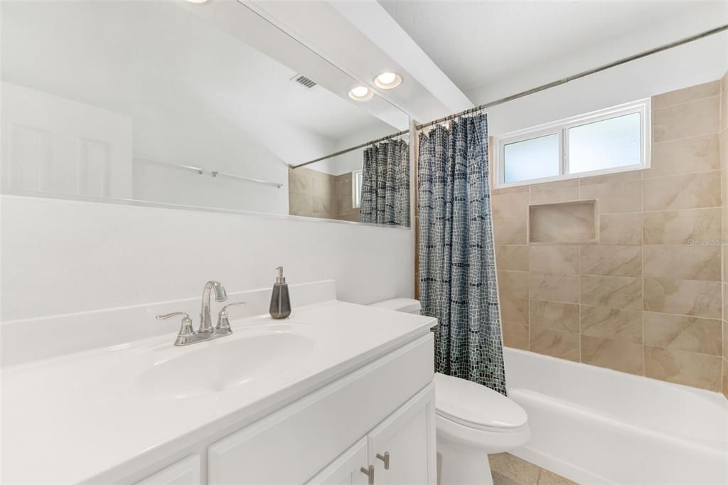 Bathroom, Interior, Recessed Lighting