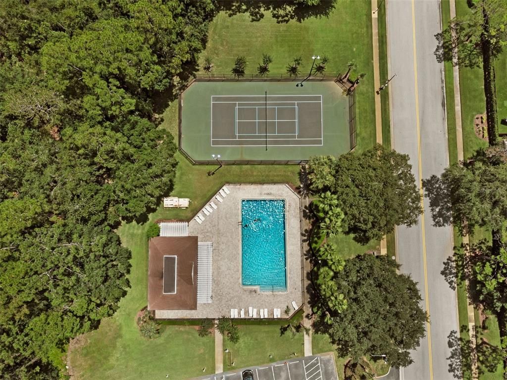 Exterior, Drone