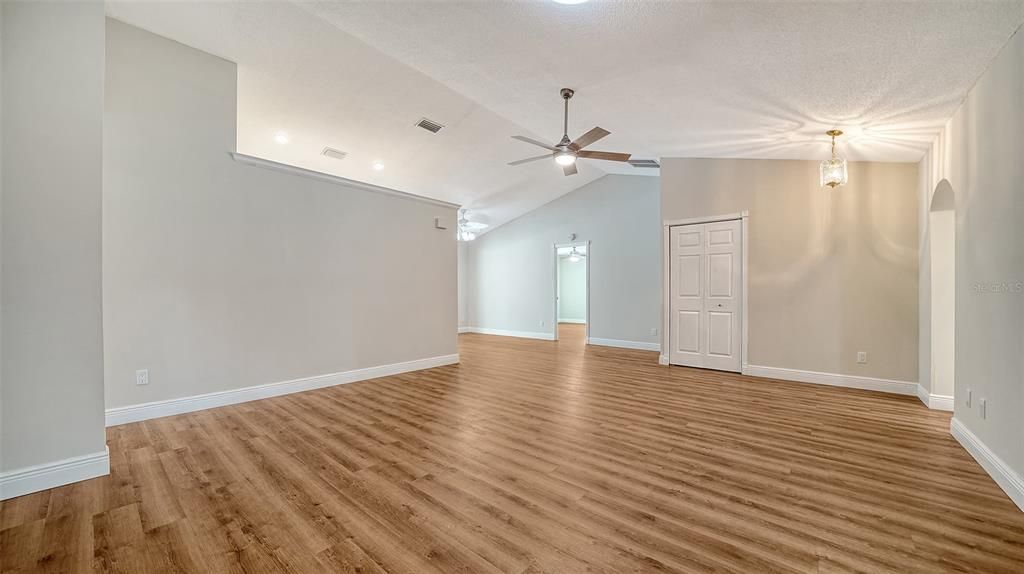 Empty room, Interior, Recessed Lighting, Wood Texture Flooring