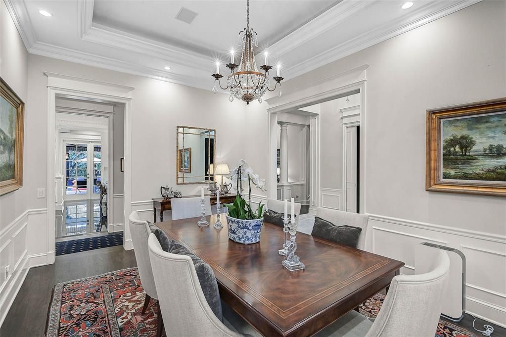 Chandelier, Dining room, Interior, Recessed Lighting, Wood Texture Flooring