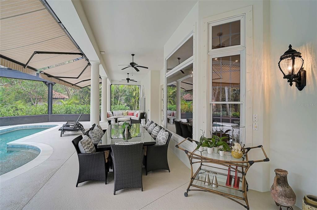 Dining room, Interior, Pool, Sun Room