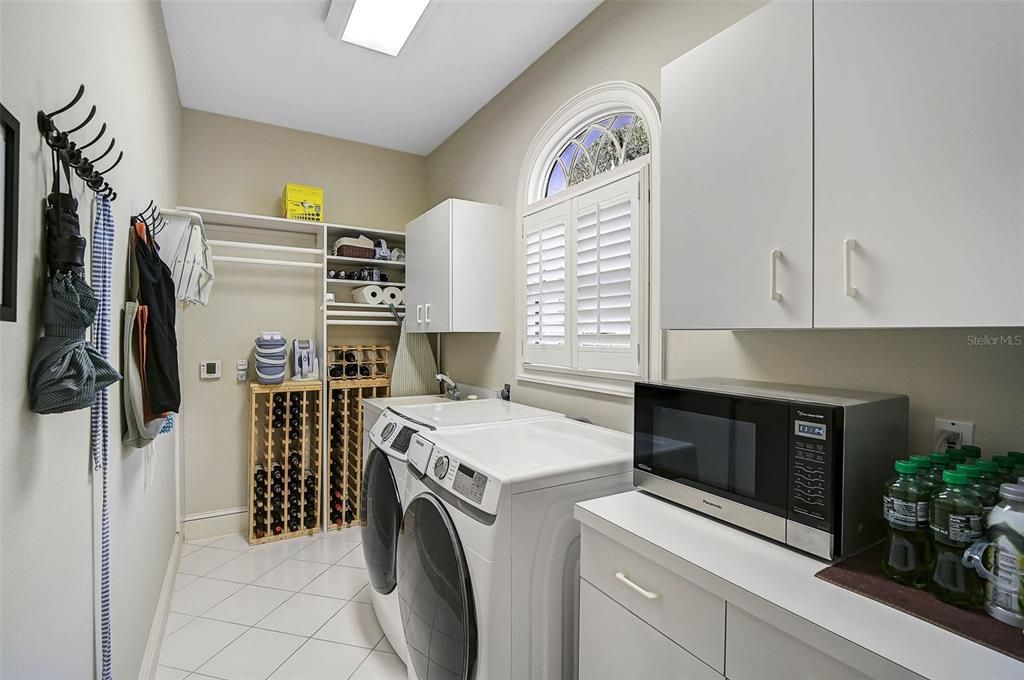 Interior, Washer