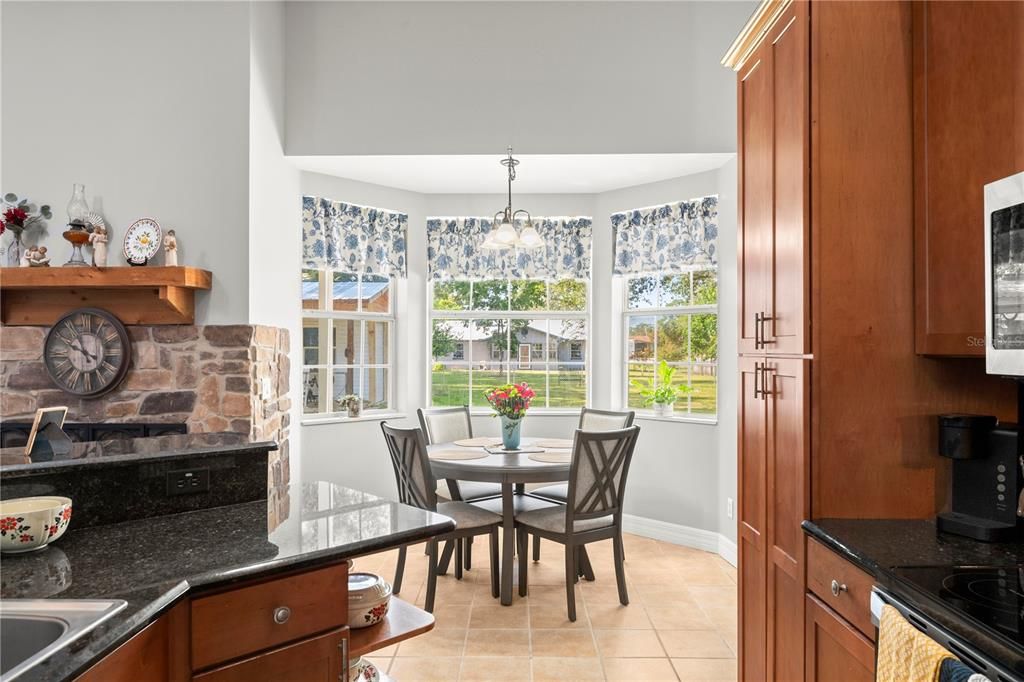 Dining room, Interior, Pendant Lights