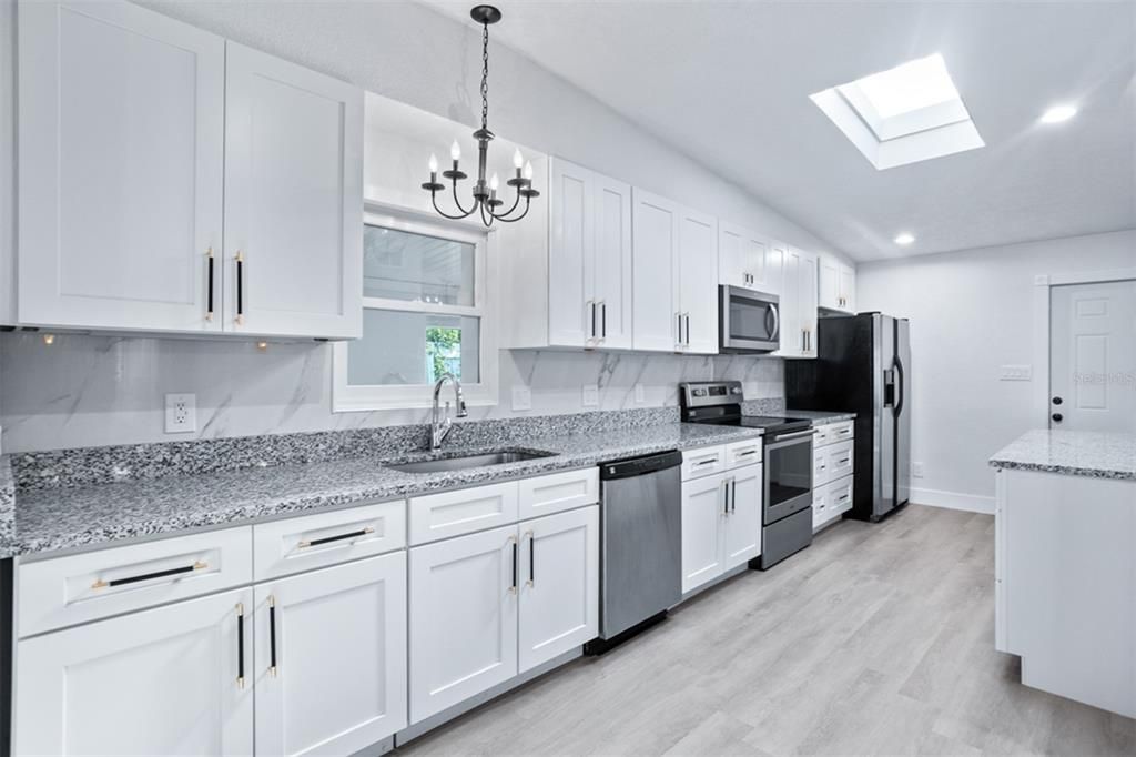 Chandelier, Interior, Kitchen, Pendant Lights, Recessed Lighting, Wood Texture Flooring