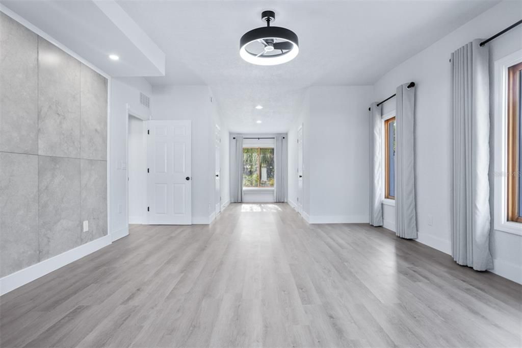 Empty room, Interior, Recessed Lighting, Wood Texture Flooring