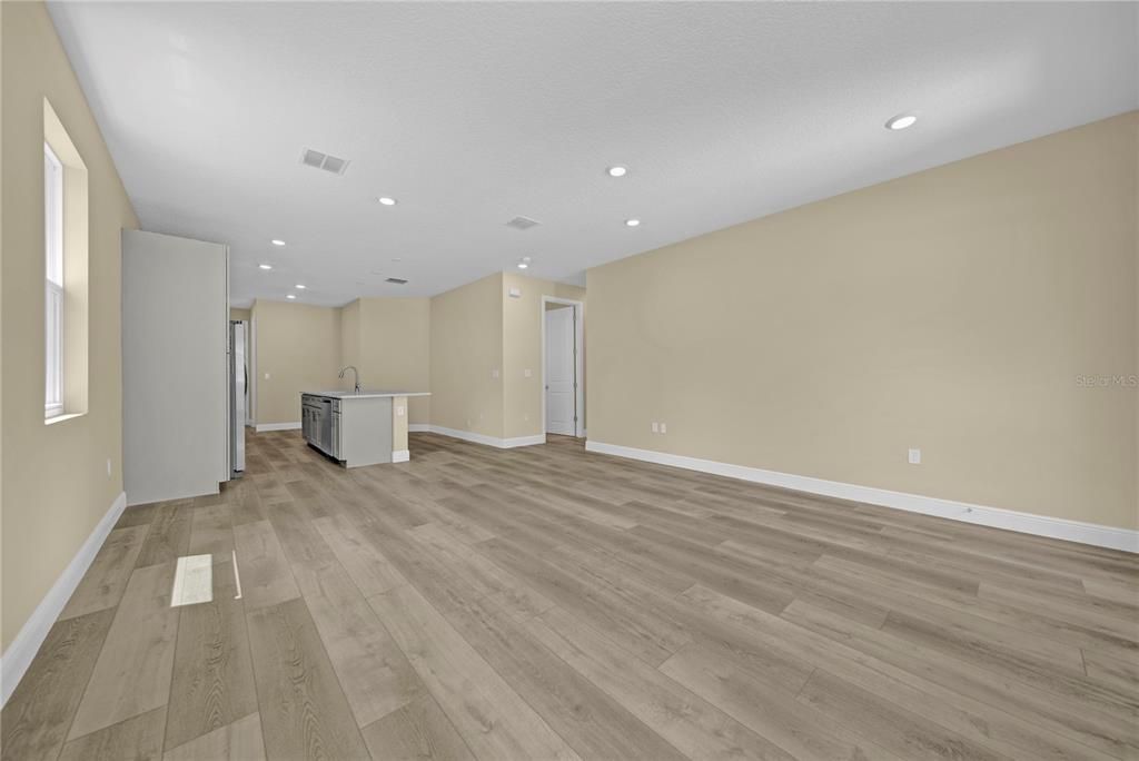 Empty room, Interior, Recessed Lighting, Wood Texture Flooring