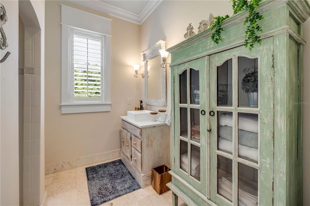 Bathroom, Interior