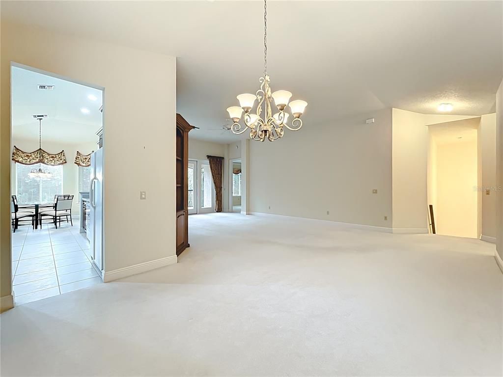 Chandelier, Dining room, Empty room, Interior, Recessed Lighting