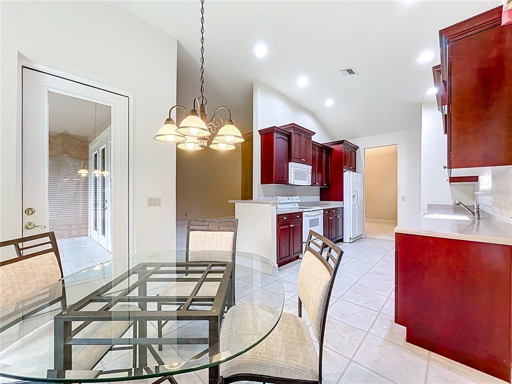 Dining room, Interior, Kitchen, Pendant Lights, Recessed Lighting