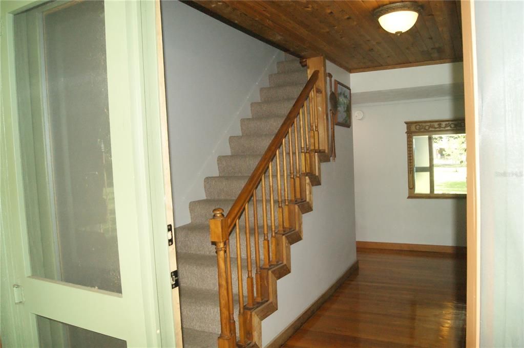 Interior, Recessed Lighting, Wooden Ceilings, Wood Texture Flooring