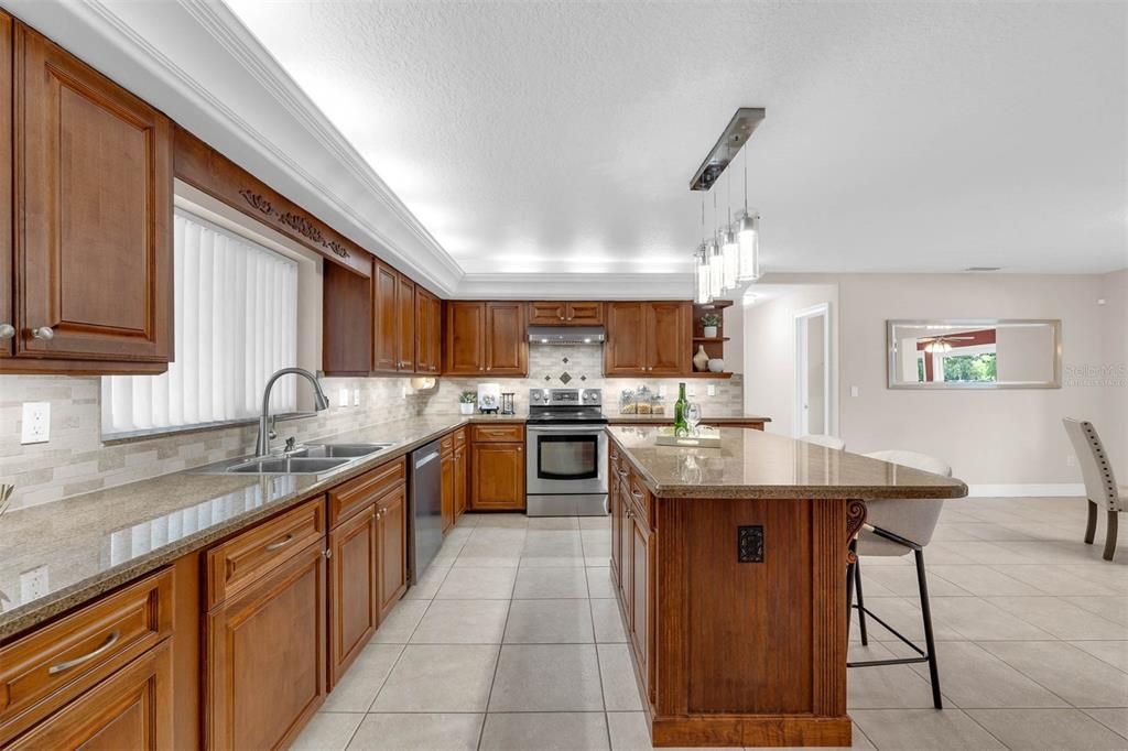 Interior, Kitchen, Pendant Lights, Stainless Steel Appliances
