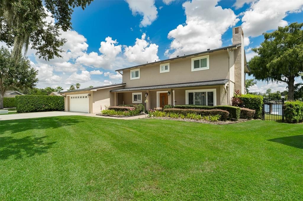 Attached, Backyard, Exterior, Facade, Split Level