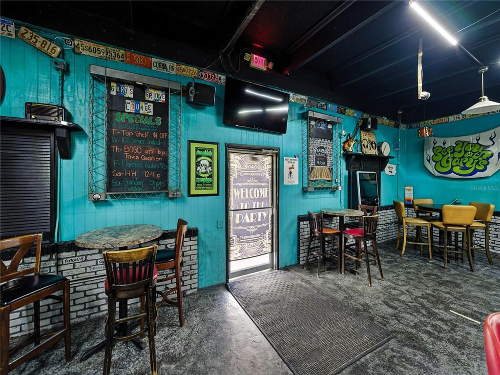 Dining room, Interior