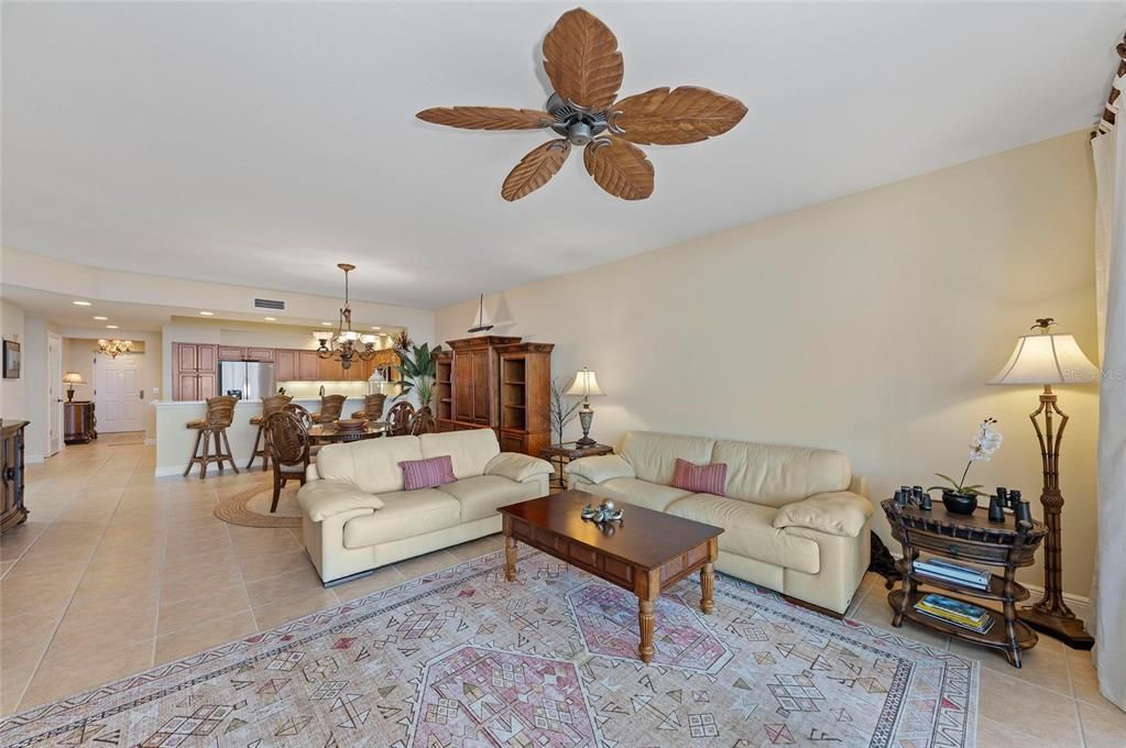 Chandelier, Dining room, Interior, Kitchen, Living room, Pendant Lights, Recessed Lighting