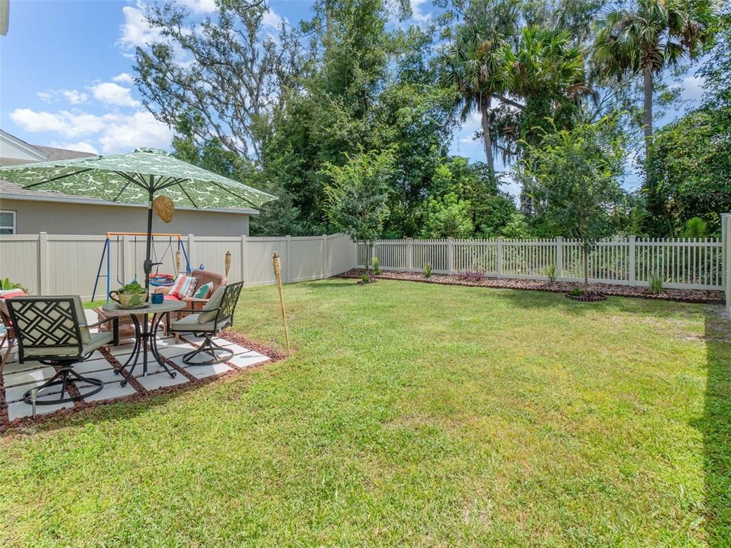 Backyard, Exterior