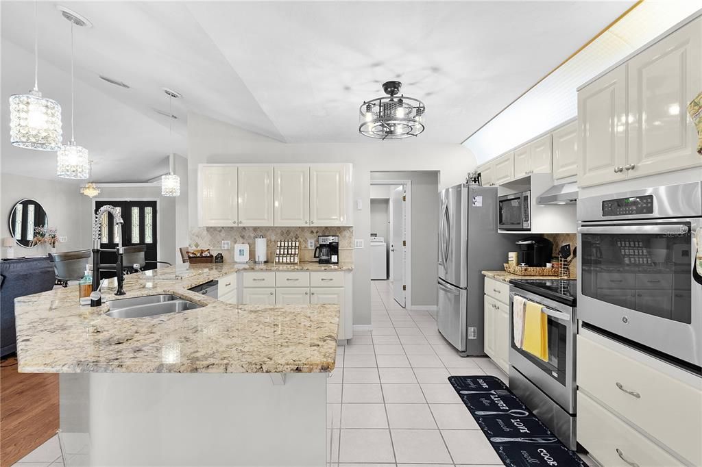 Interior, Kitchen, Pendant Lights, Wood Texture Flooring
