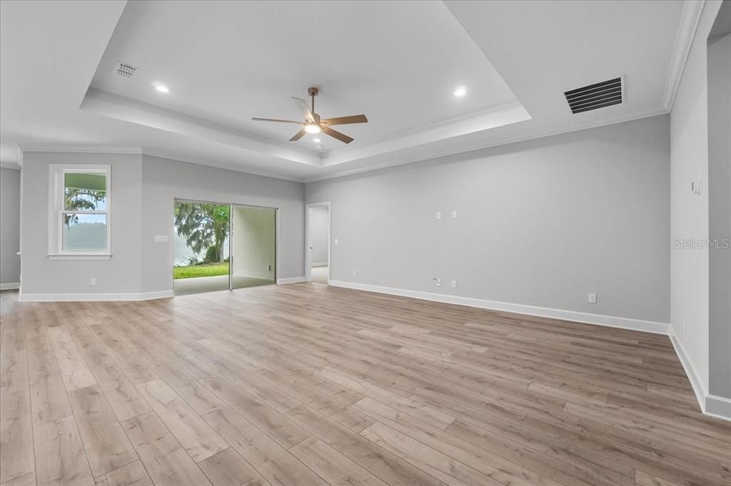 Empty room, Interior, Recessed Lighting, Wood Texture Flooring