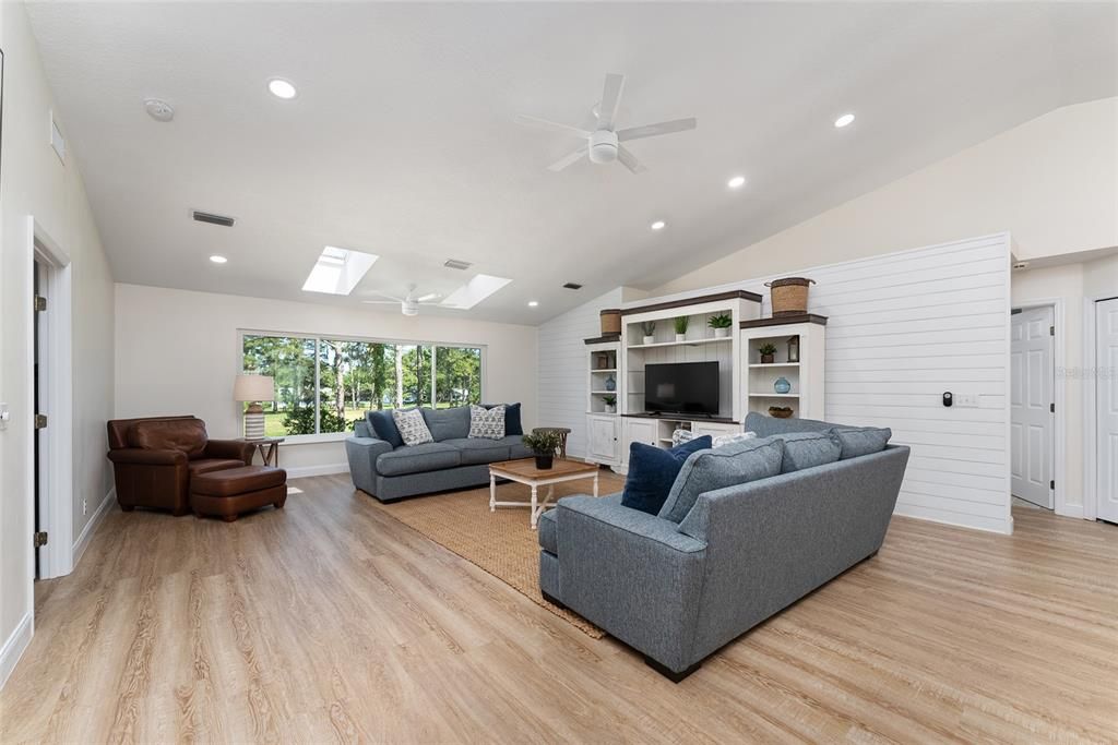 Interior, Living room, Recessed Lighting, Wood Texture Flooring