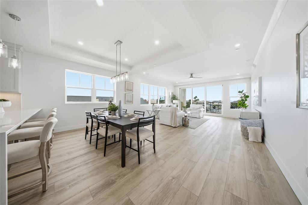 Dining room, Interior, Living room, Pendant Lights, Recessed Lighting, Wood Texture Flooring