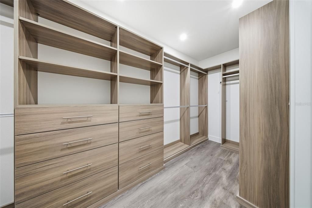 Interior, Recessed Lighting, Walk-in Closets, Wood Texture Flooring