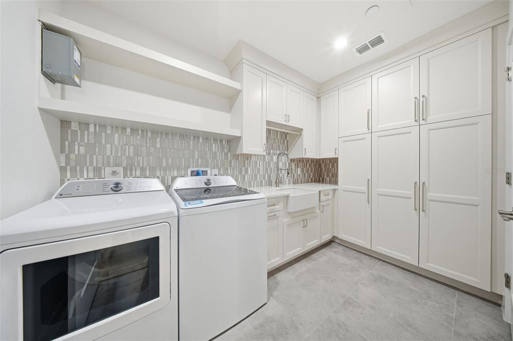 Interior, Recessed Lighting, Washer