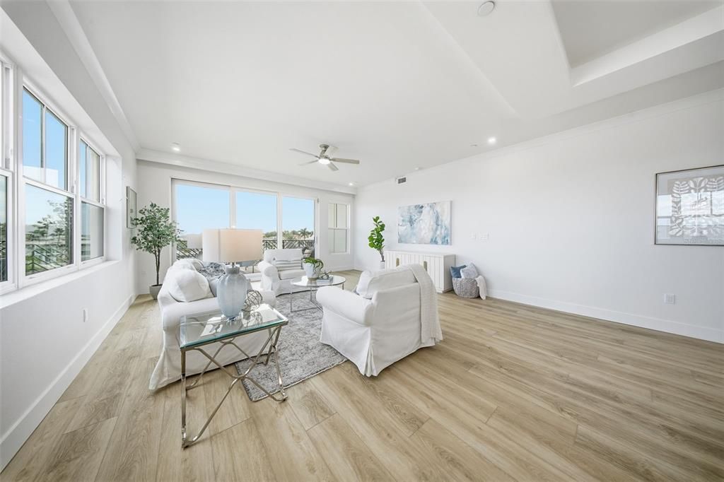 Interior, Living room, Recessed Lighting, Wood Texture Flooring