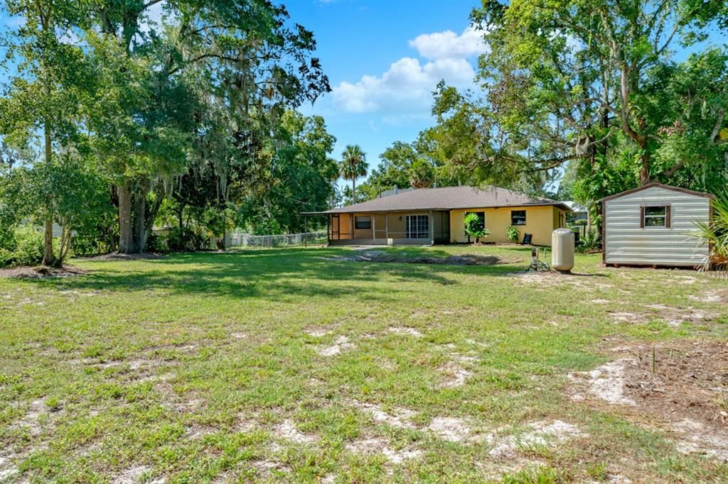 Backyard, Exterior