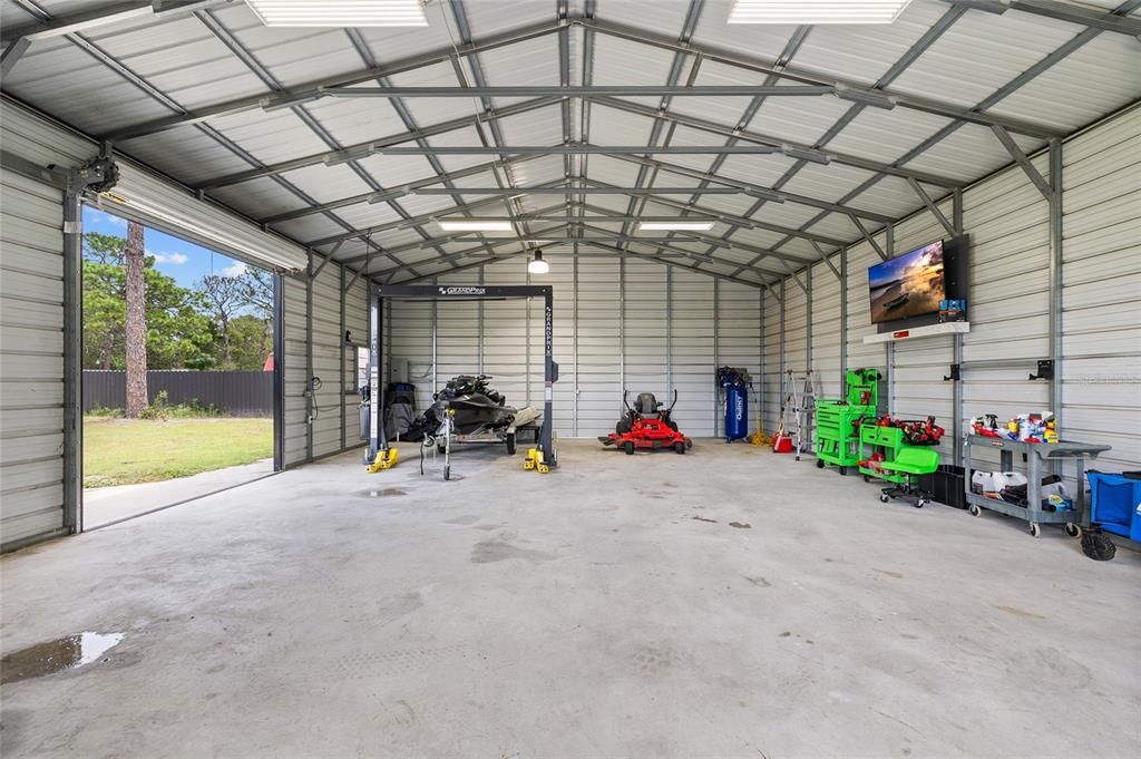 Fitness Equipment, Garage, Interior