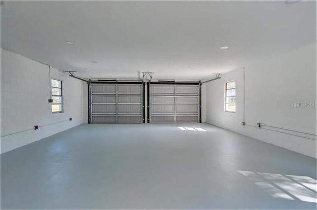 Garage, Interior, Recessed Lighting