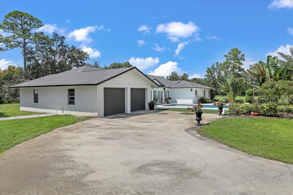 Attached, Backyard, Exterior, Facade, Pool, Ranch