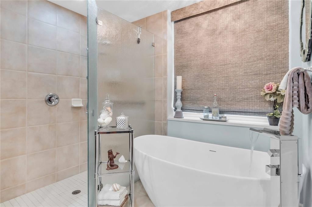 Bathroom, Free Standing Baths, Glass Shower, Interior