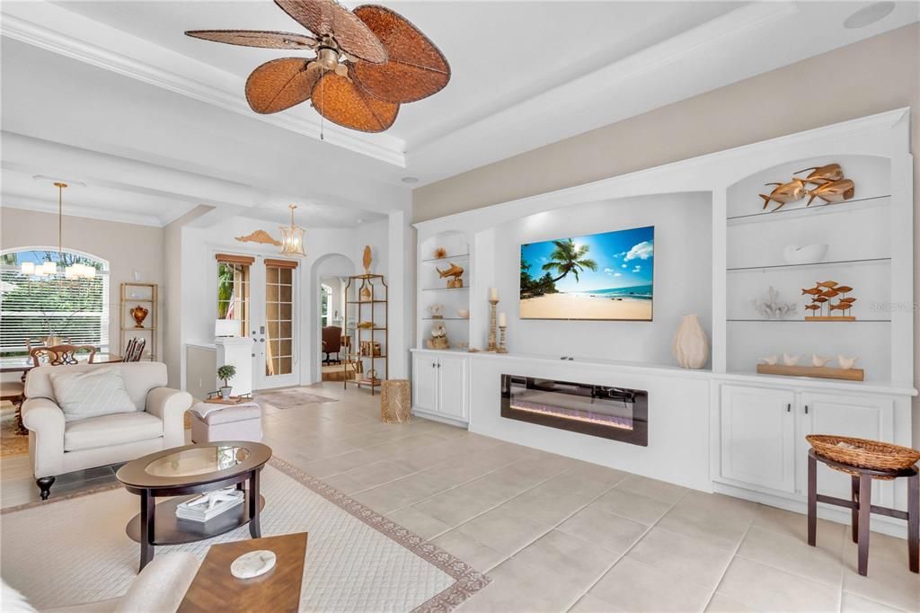 Chandelier, Fireplace, Interior, Living room, Pendant Lights