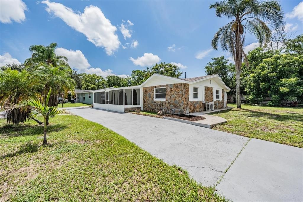 Backyard, Exterior
