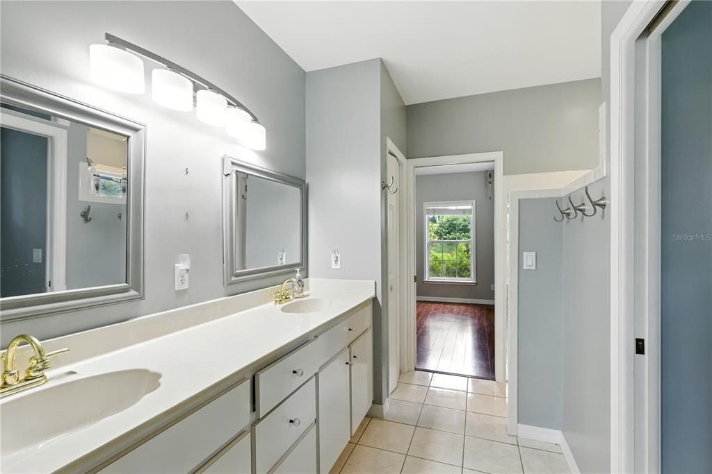 Bathroom, Dual Sink Vanities, Interior, Wood Texture Flooring