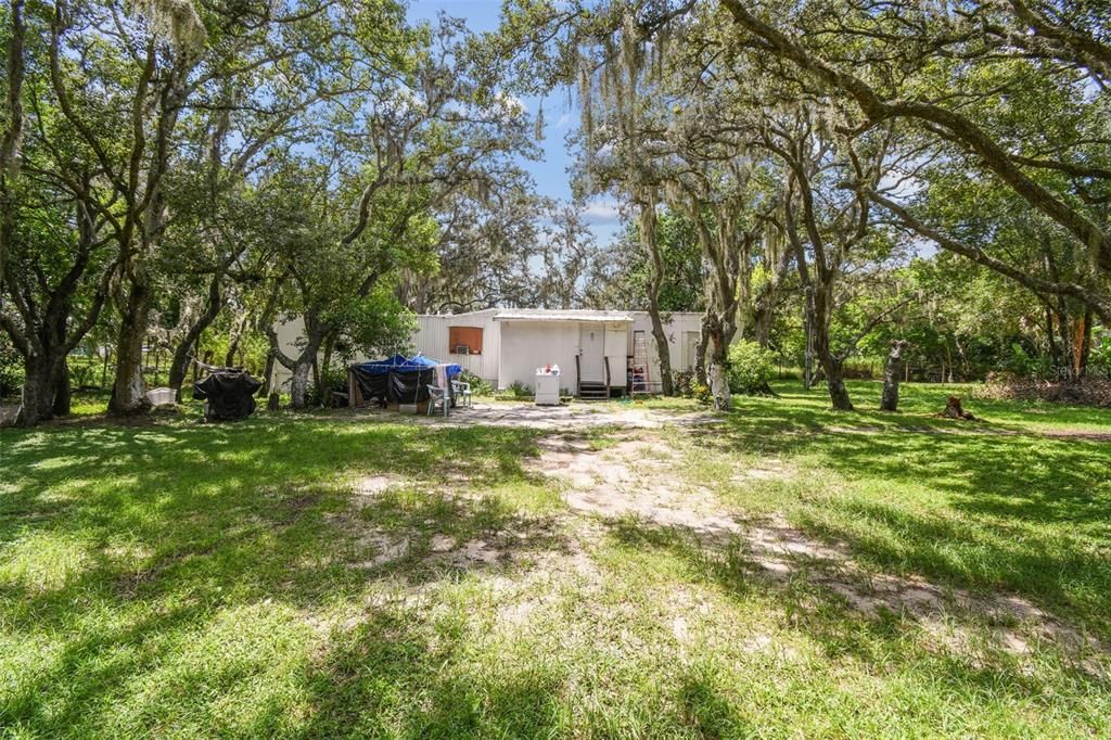 Backyard, Exterior