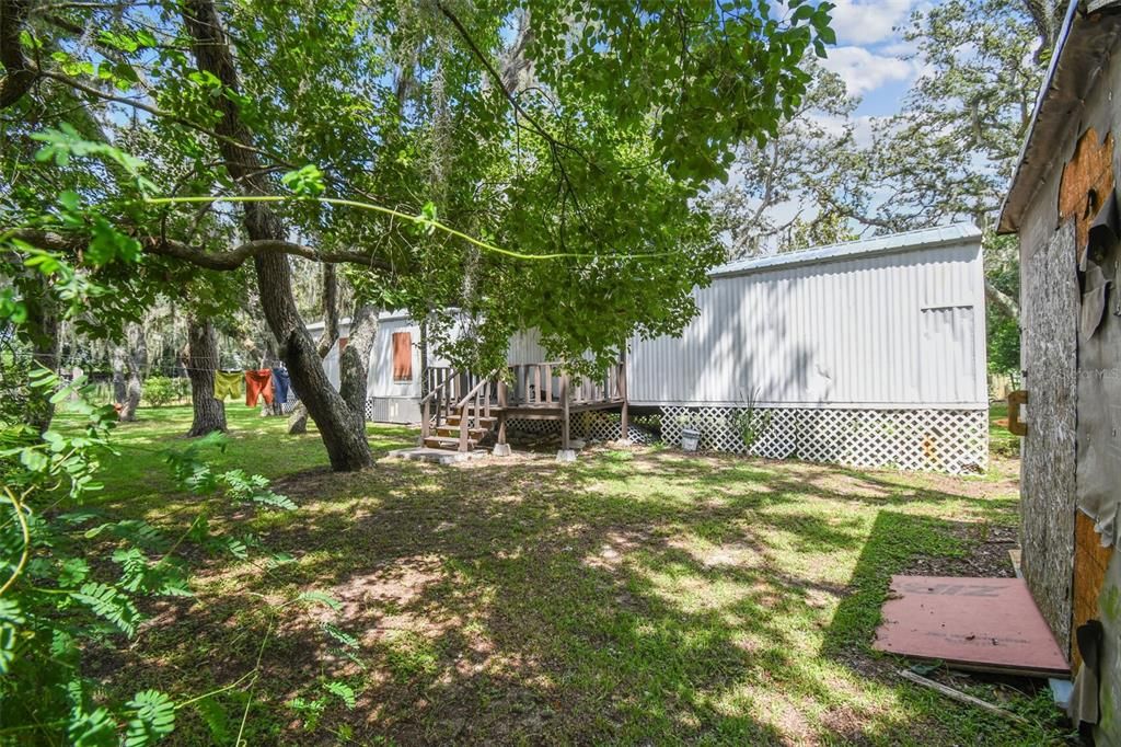 Backyard, Exterior