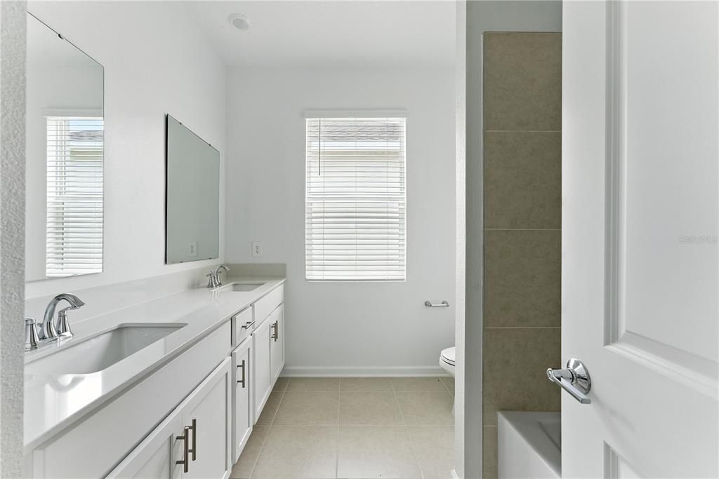 Bathroom, Dual Sink Vanities, Interior