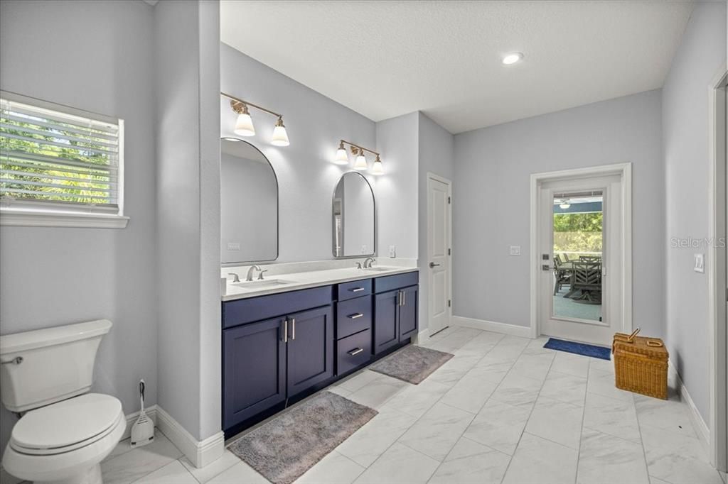 Bathroom, Dual Sink Vanities, Interior, Marble, Recessed Lighting
