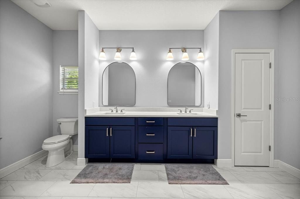 Bathroom, Dual Sink Vanities, Interior, Marble