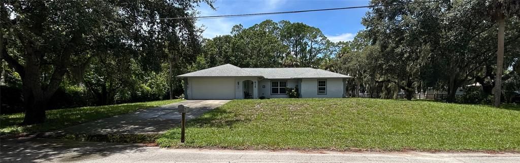 Attached, Backyard, Exterior, Facade, Ranch