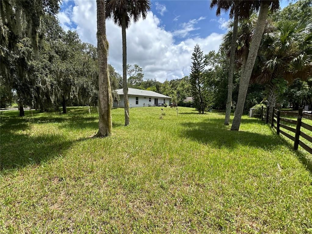Backyard, Exterior